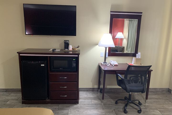 Room 21 of 25