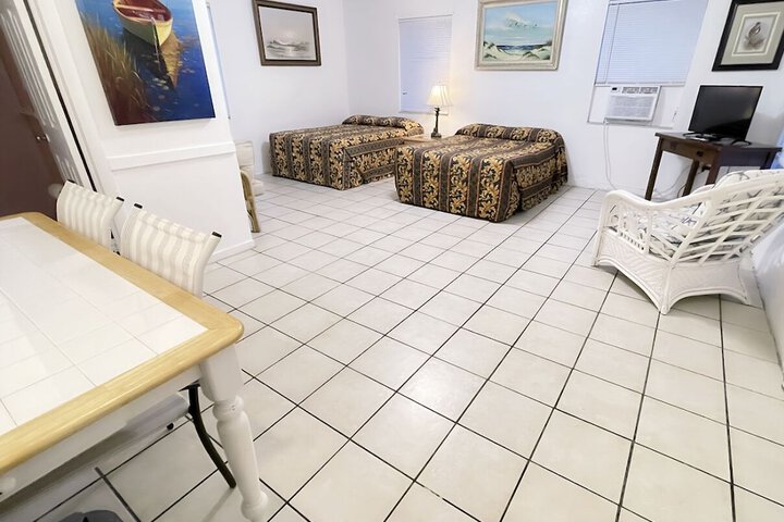 Room 25 of 56