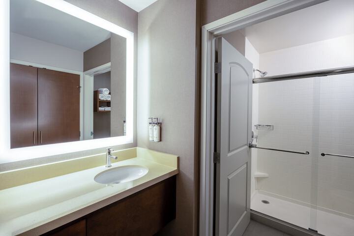 Staybridge Suites Phoenix East - Gilbert by IHG