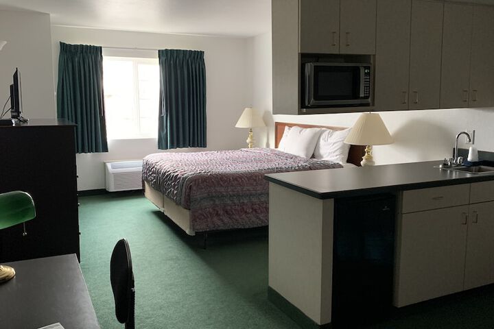 Room 29 of 61