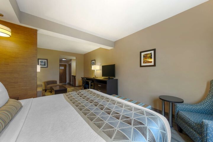 Room 14 of 34