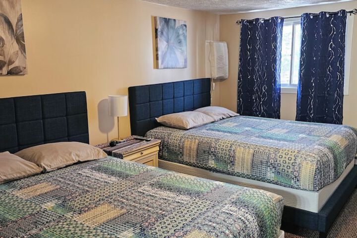 Room 35 of 115
