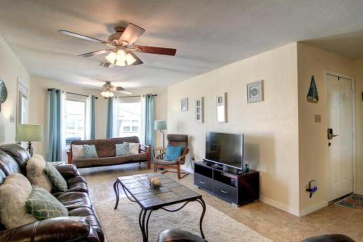 Mustang Memories 1 Br condo