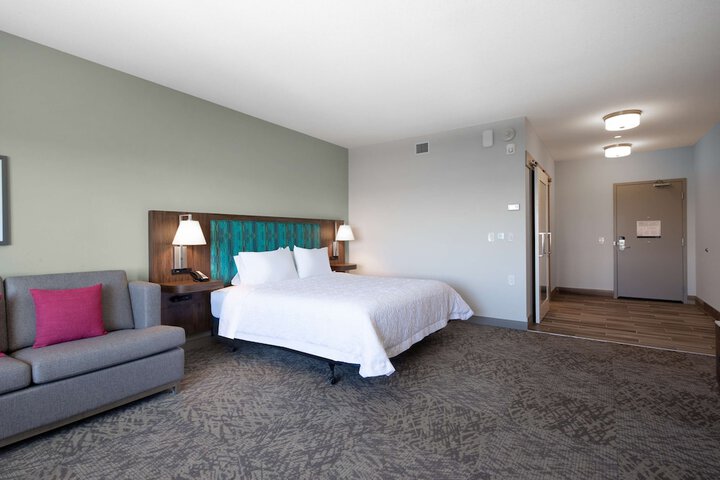 Room 19 of 50
