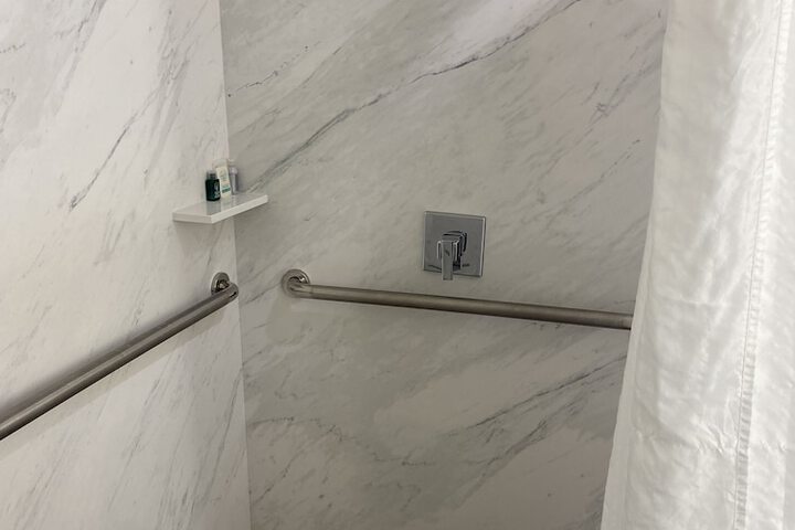Room 15 of 60