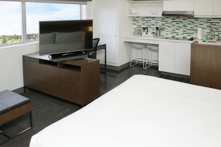 Room 22 of 50