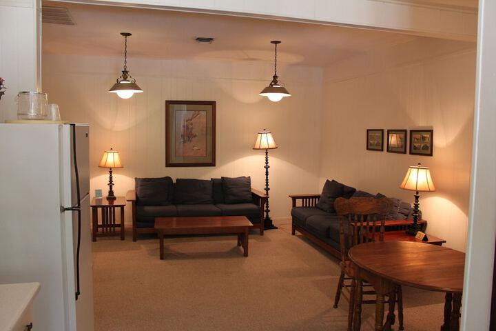 Room 49 of 80