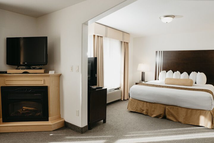 Room 9 of 42