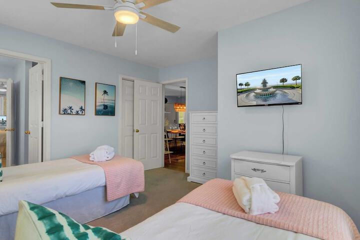 Ion by Avantstay Walk to Beach Dining, Shopping Central Location Deck