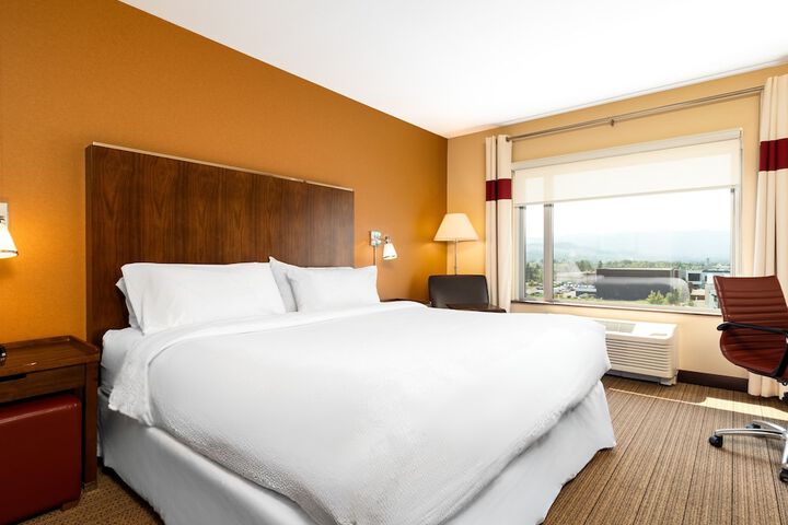 Four Points by Sheraton Kelowna Airport