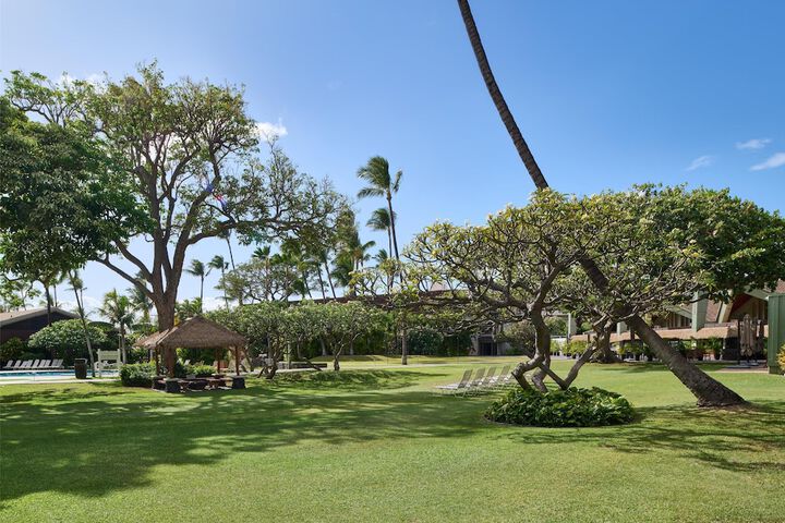 OUTRIGGER Kaanapali Beach Resort