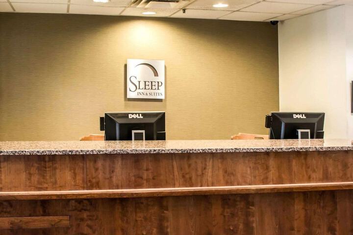 Sleep Inn & Suites Virginia Horse Center