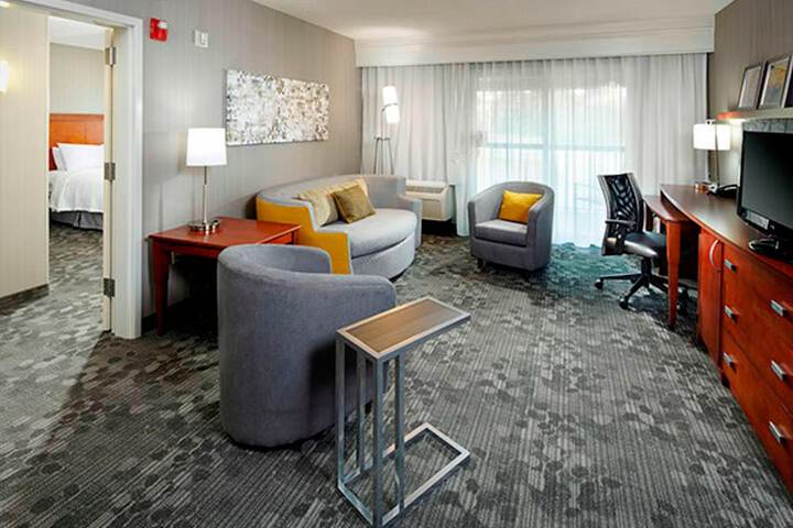 Courtyard by Marriott Akron Stow