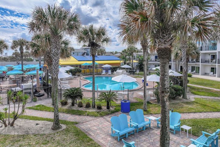 Seahorse Oceanfront Inn