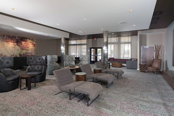Hotel Interior 12 of 37