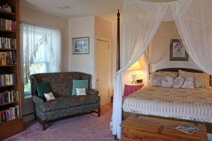 Belle Aire Mansion Guest House