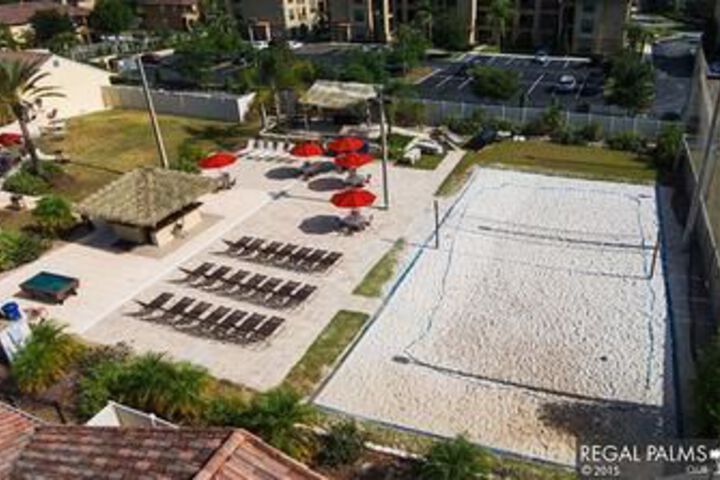 MARVELOUS 4 Bedroom Holiday home by Follow the sun vacation Rentals
