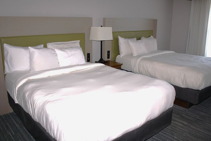 Country Inn & Suites by Radisson Salina, KS