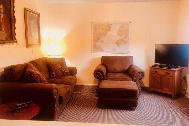 Room 102 of 130