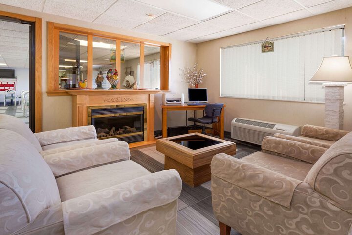 Baymont by Wyndham Midland