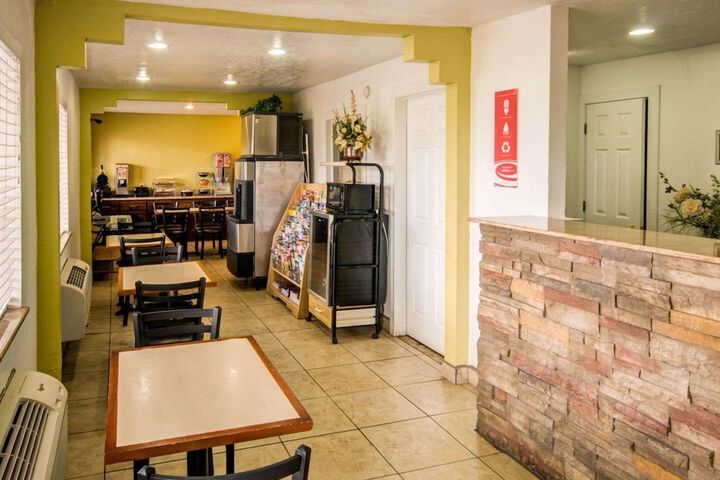 Econo Lodge Albuquerque East