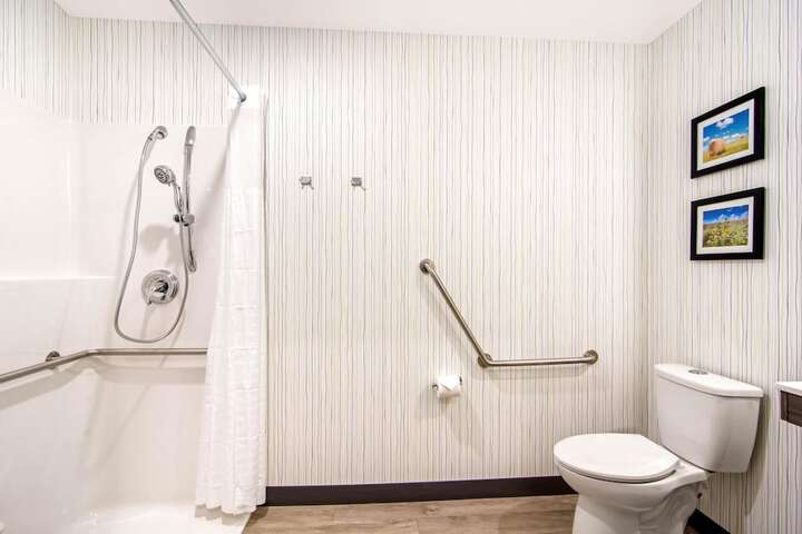 Room 30 of 53