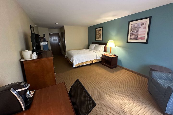 Room 35 of 51