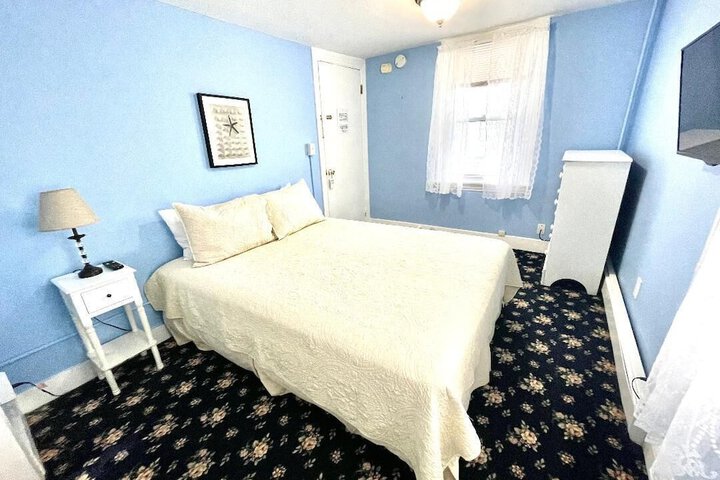 Room 22 of 27