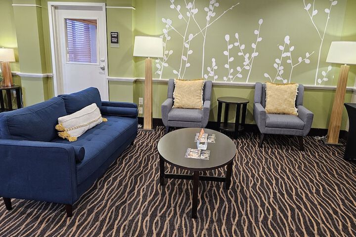 Sleep Inn & Suites Milwaukee Airport