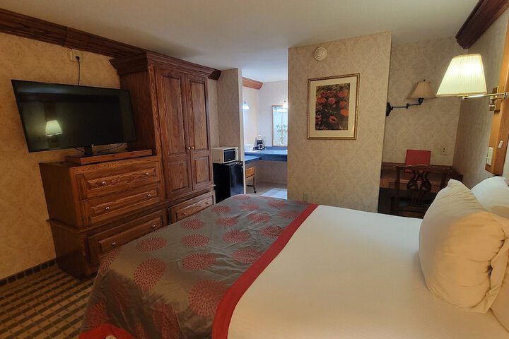 Room 32 of 62