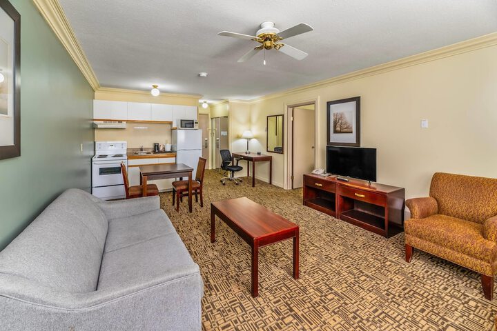 Quality Inn & Suites