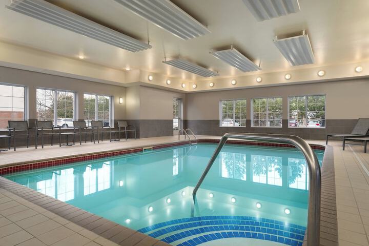 Pool 4 of 25