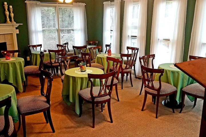 Breakfast/Coffee Service 17 of 23