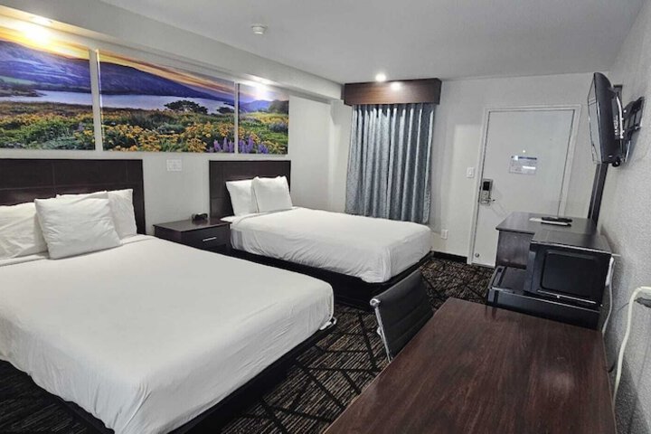 Room 48 of 51