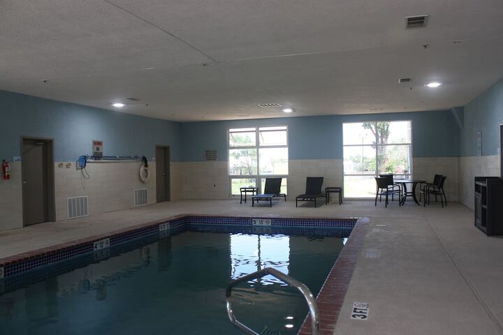 Holiday Inn Express Hotel & Suites Shamrock North by IHG