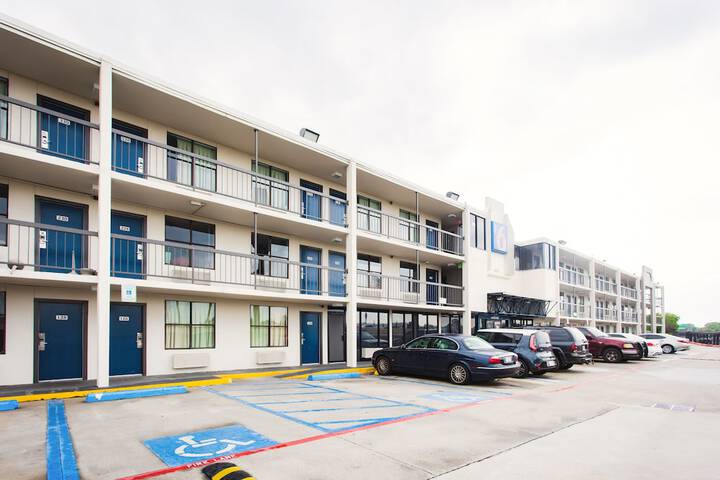 Property Grounds 29 of 29