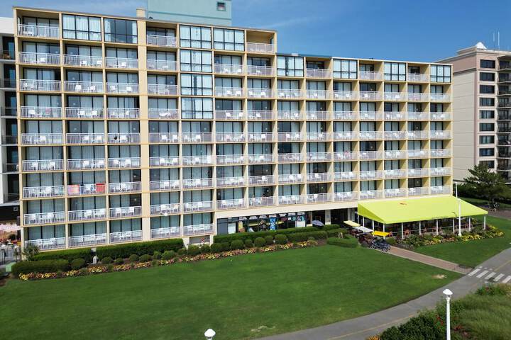 Hotel 3 of 57