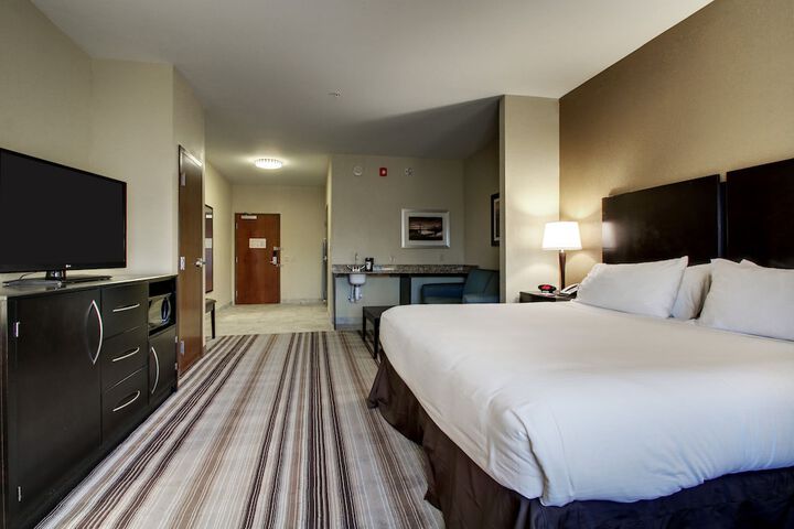 Room 17 of 53