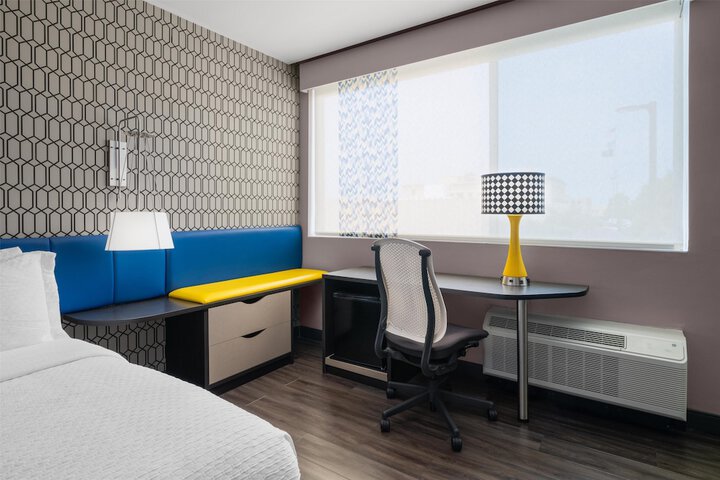 GLō Best Western Enid OK Downtown / Convention Center Hotel