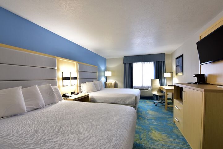 Room 43 of 57
