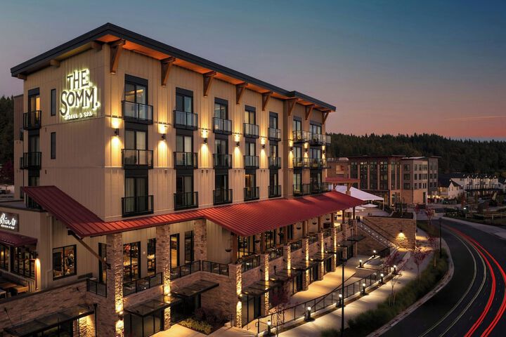 The Somm Hotel & Spa Autograph Collection