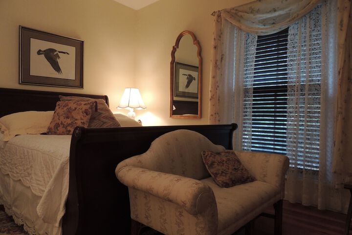 Room 10 of 45