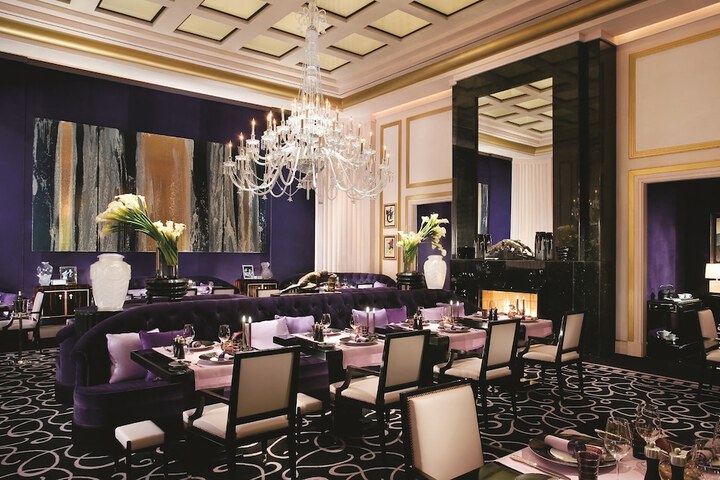 Dining 78 of 99