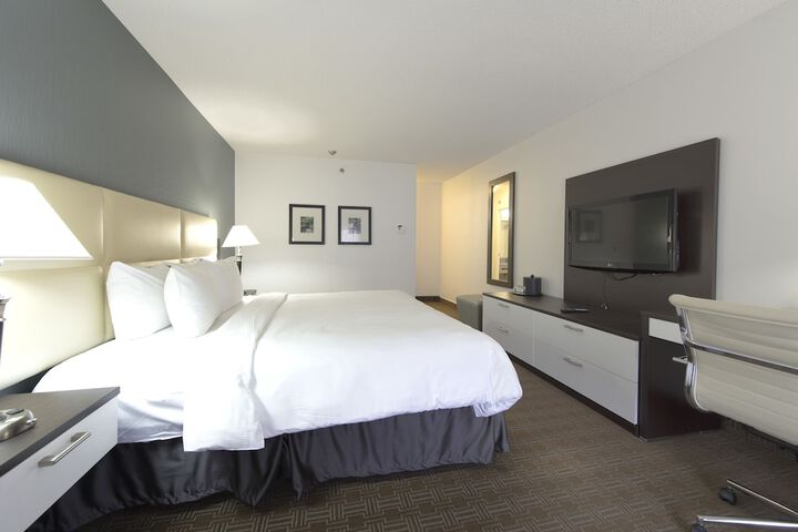 Room 28 of 42