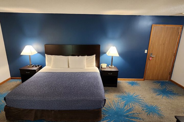 Room 31 of 80