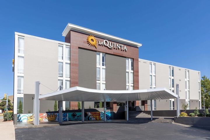 Hotel 3 of 33