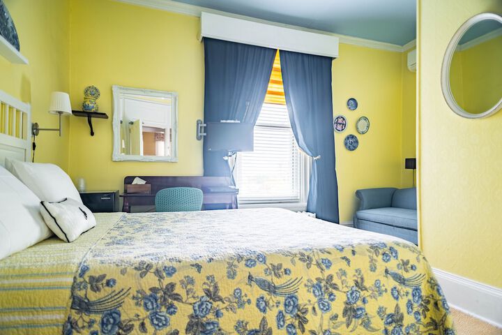 Room 64 of 140