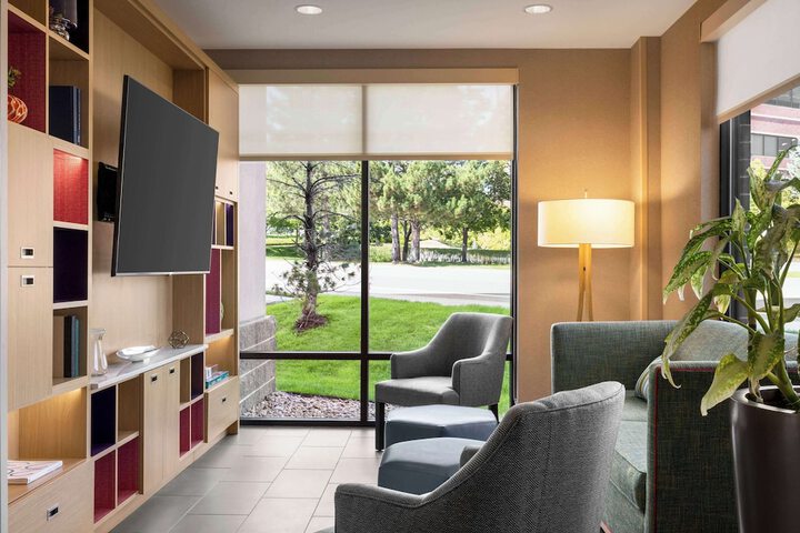 Home2 Suites by Hilton Denver West - Federal Center CO