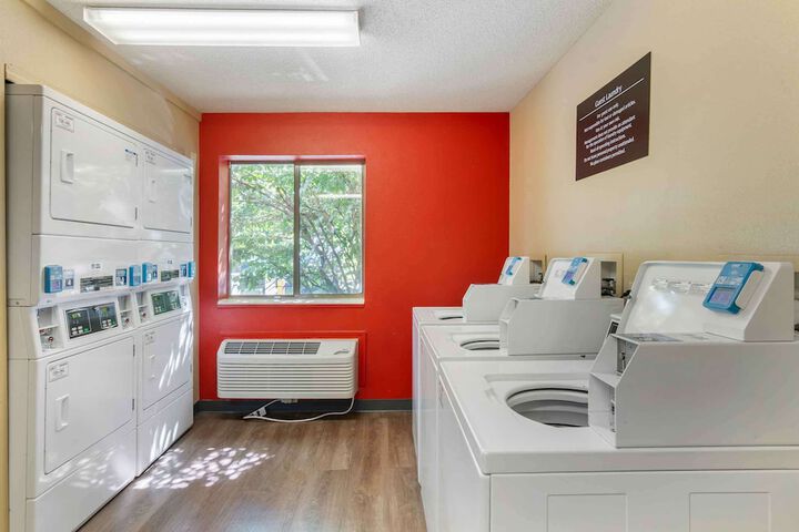 Extended Stay America Select Suites St. Louis Earth City