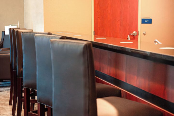 Cobblestone Inn & Suites – Big Lake